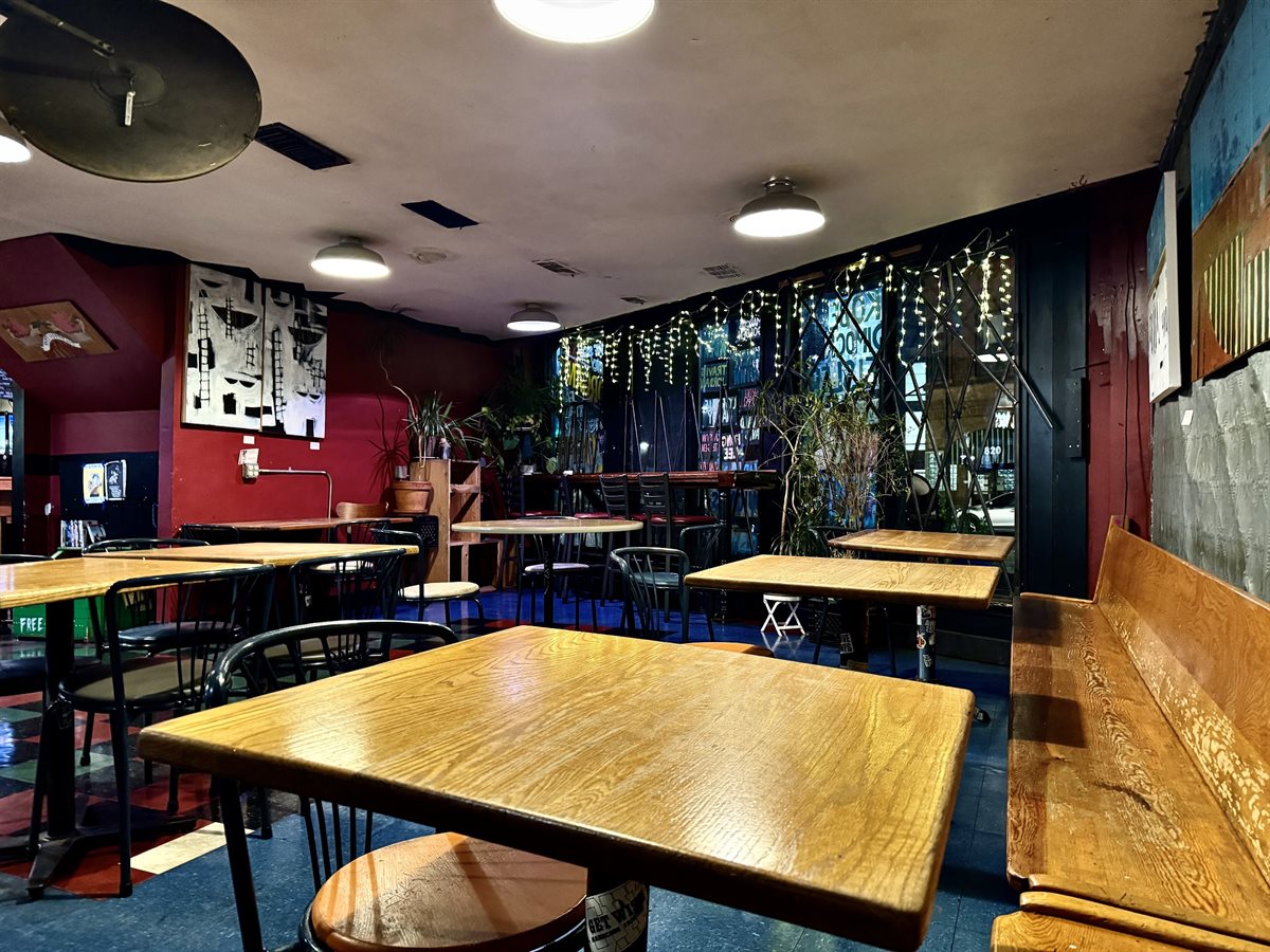 Hard Times Cafe